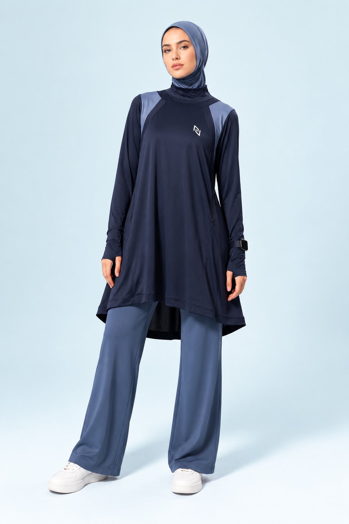 MomentumAir™ Long Sleeve Modest Workout Top — Navy